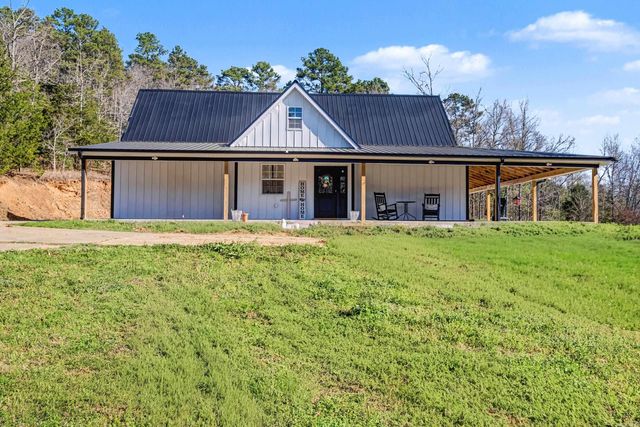 38 Crestview Rd Road, Conway, AR 72034