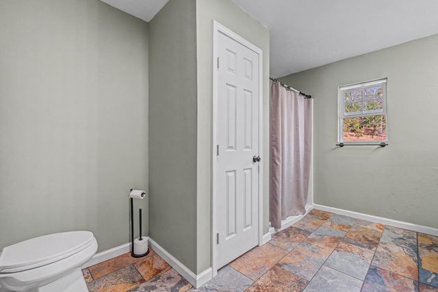 38 Crestview Rd Road, Conway, AR 72034