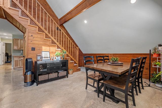 38 Crestview Rd Road, Conway, AR 72034