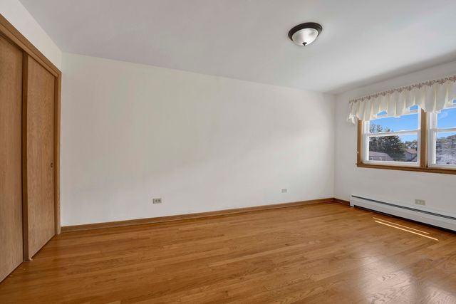 6357 W Addison Street 2F-SW, Chicago, IL 60634