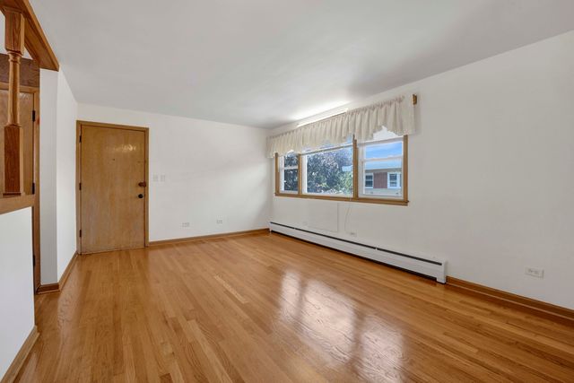 6357 W Addison Street 2F-SW, Chicago, IL 60634