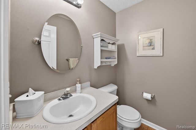 1408 Morning Mist Drive, Howell, MI 48843