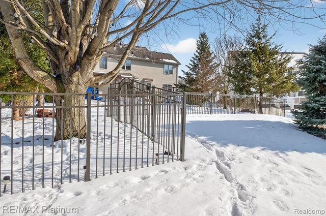 1408 Morning Mist Drive, Howell, MI 48843