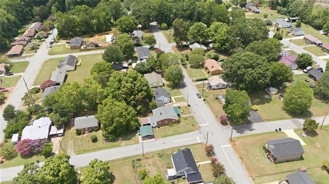 105 Broadview Avenue, Lexington, NC 27295