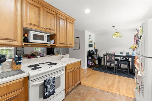5137 Strickland Rd, Gainesville, GA 30507