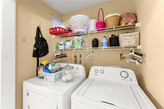 5137 Strickland Rd, Gainesville, GA 30507