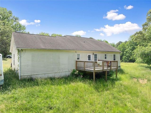 5137 Strickland Rd, Gainesville, GA 30507