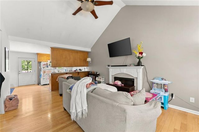 5137 Strickland Rd, Gainesville, GA 30507
