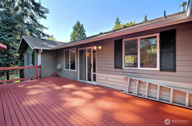 60 NE Riverhill Lane, Belfair, WA 98528
