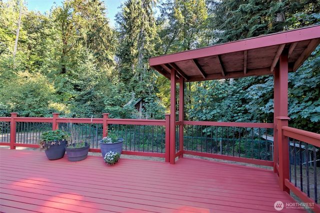 60 NE Riverhill Lane, Belfair, WA 98528