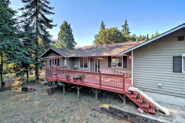 60 NE Riverhill Lane, Belfair, WA 98528