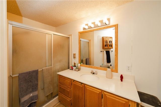 354 S Hano Road, Golden Valley, AZ 86413