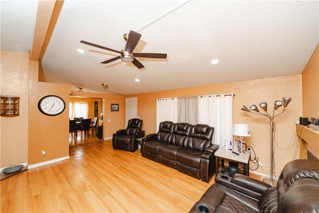 354 S Hano Road, Golden Valley, AZ 86413