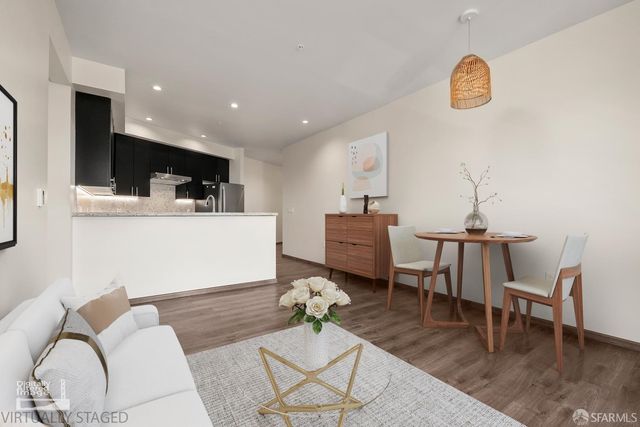 3535 Wawona Street 311, San Francisco, CA 94116