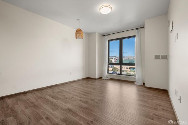 3535 Wawona Street 311, San Francisco, CA 94116