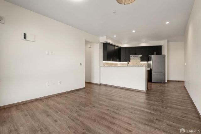 3535 Wawona Street 311, San Francisco, CA 94116