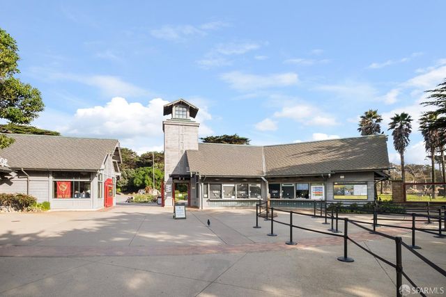 3535 Wawona Street 311, San Francisco, CA 94116