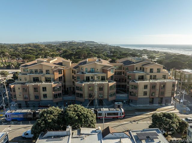 3535 Wawona Street 311, San Francisco, CA 94116