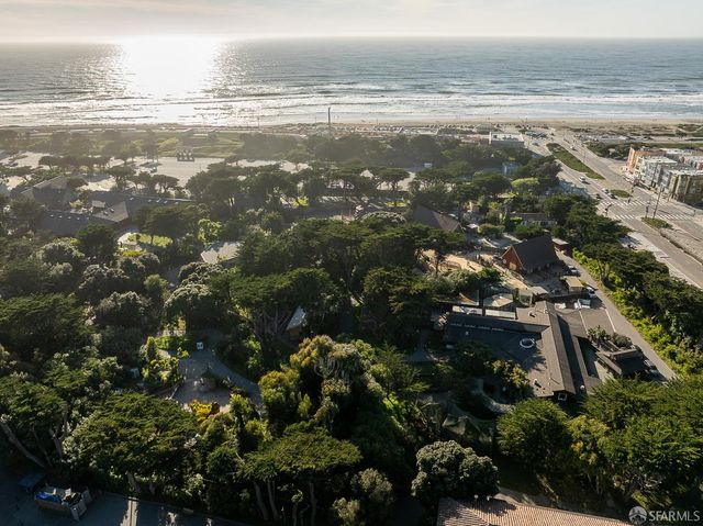 3535 Wawona Street 311, San Francisco, CA 94116