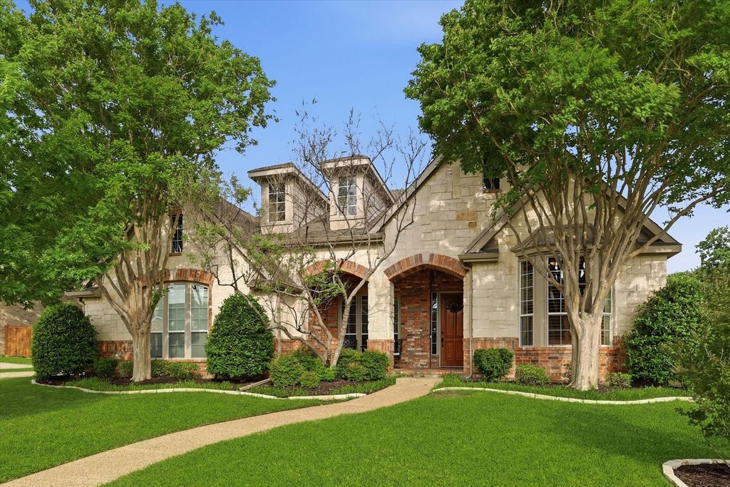 12321 Red Birch Lane, Fort Worth, TX 76244