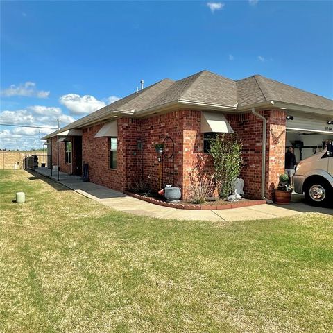 9208 Roadrunner Avenue, Oklahoma City, OK 73139