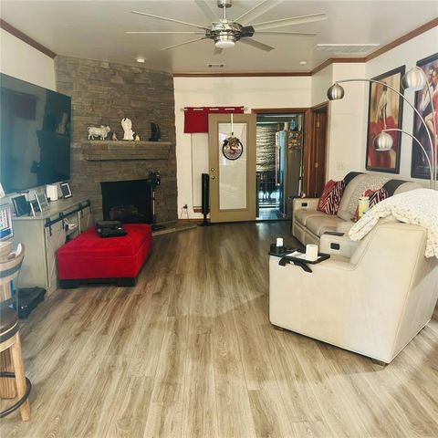 9208 Roadrunner Avenue, Oklahoma City, OK 73139