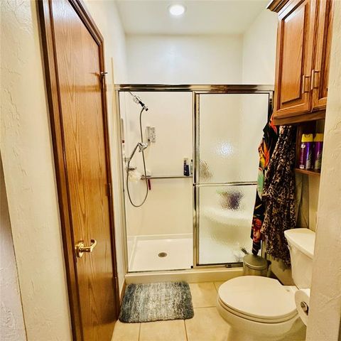 9208 Roadrunner Avenue, Oklahoma City, OK 73139