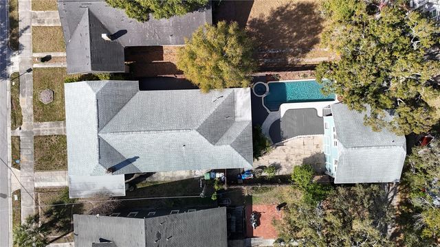 2105 W SOUTHVIEW AVENUE, Tampa, FL 33606