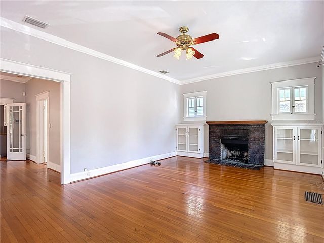 2105 W SOUTHVIEW AVENUE, Tampa, FL 33606