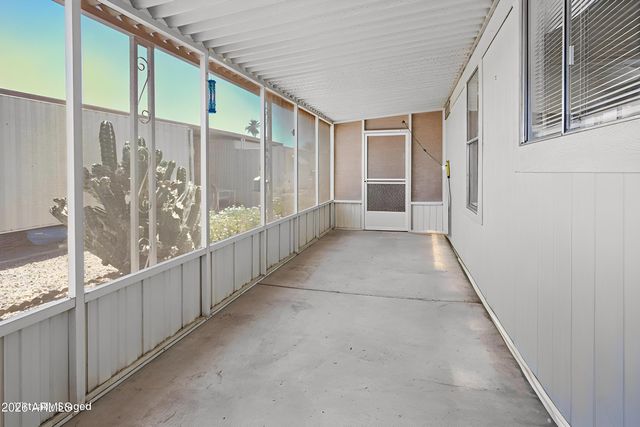 2605 S TOMAHAWK Road 65, Apache Junction, AZ 85119