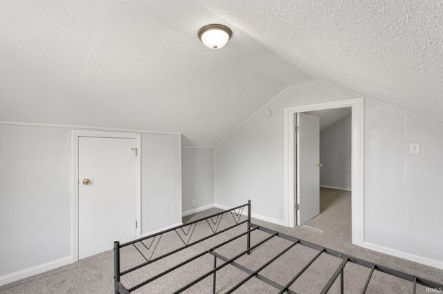 2111 W 6th Street, Mishawaka, IN 46544