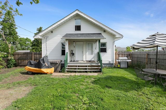 2111 W 6th Street, Mishawaka, IN 46544