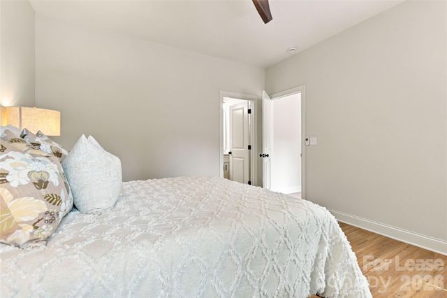 521 N Linwood Avenue, Charlotte, NC 28216