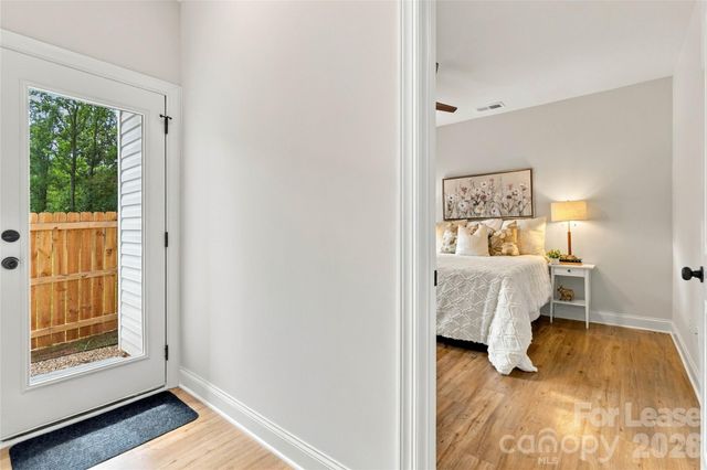521 N Linwood Avenue, Charlotte, NC 28216