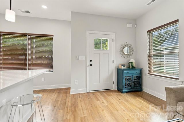 521 N Linwood Avenue, Charlotte, NC 28216
