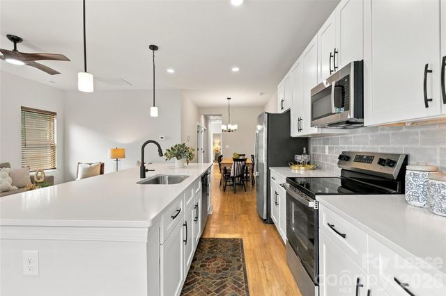 521 N Linwood Avenue, Charlotte, NC 28216