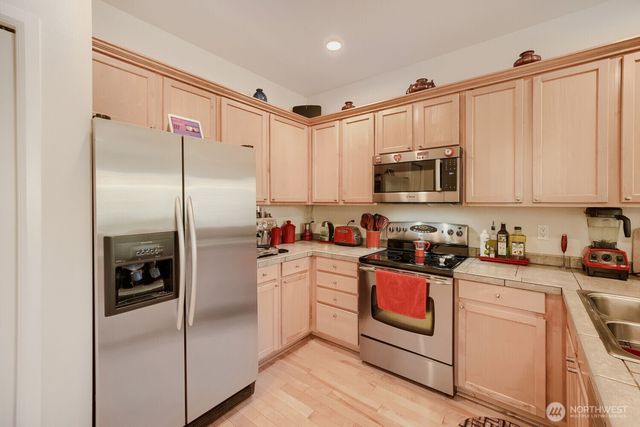 6231 Park Street E, Fife, WA 98424