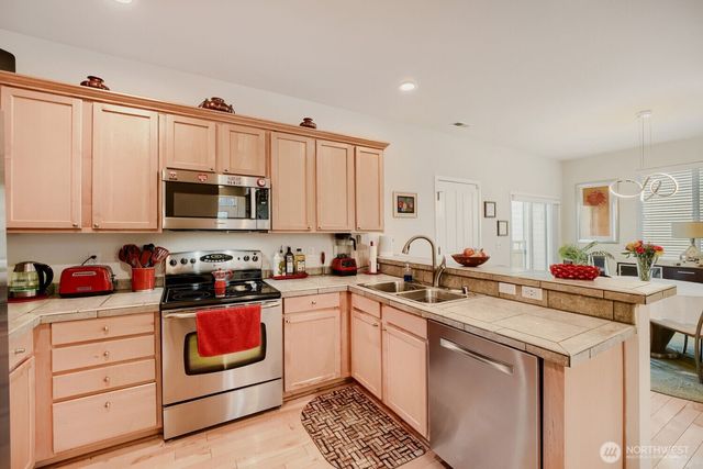 6231 Park Street E, Fife, WA 98424