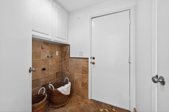 3220 Heritage Point Court, San Jose, CA 95148