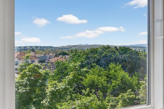 3220 Heritage Point Court, San Jose, CA 95148