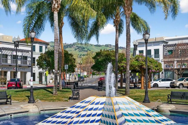 3220 Heritage Point Court, San Jose, CA 95148