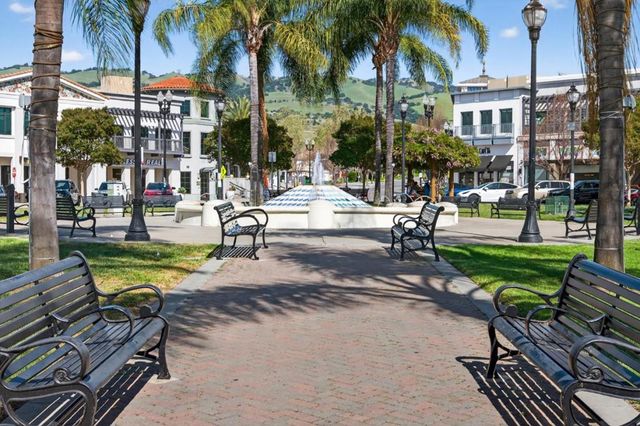 3220 Heritage Point Court, San Jose, CA 95148