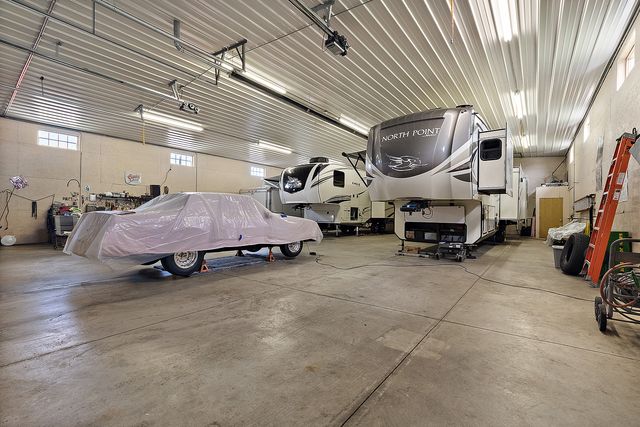 3095 N 5000W Road, Kankakee, IL 60901