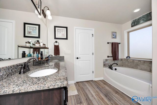 256 Maggie Mance Lane, Harvest, AL 35749