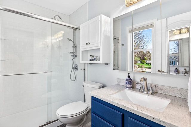 718 APPLEWOOD DRIVE, Kimberly, WI 54136