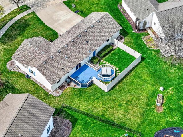 718 APPLEWOOD DRIVE, Kimberly, WI 54136