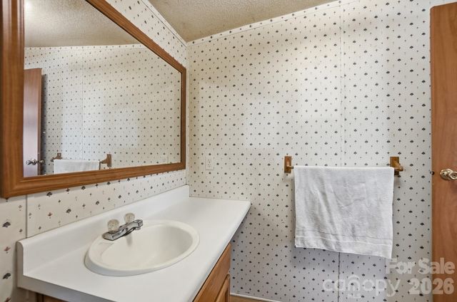 1375 Phaniel Church Road, Rockwell, NC 28138