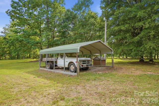 1375 Phaniel Church Road, Rockwell, NC 28138