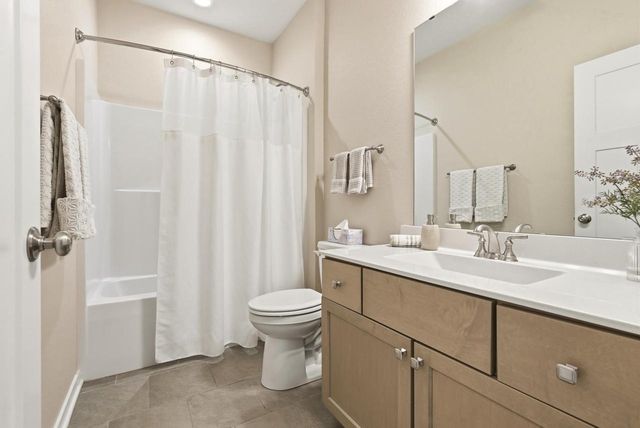 2935 Yahara DRIVE, Summit, WI 53066