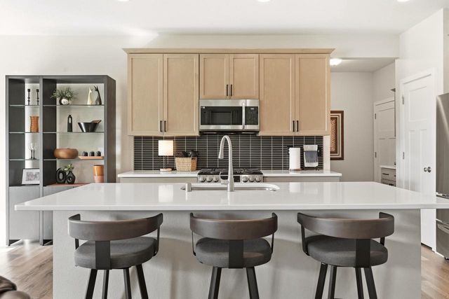 2935 Yahara DRIVE, Summit, WI 53066